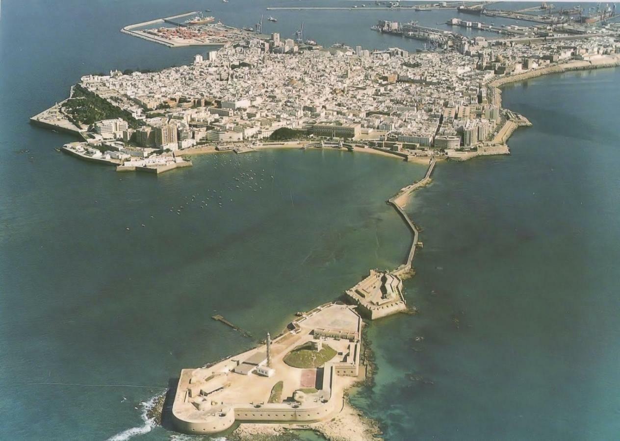 Acogedor Apartamento Cadiz Luaran gambar